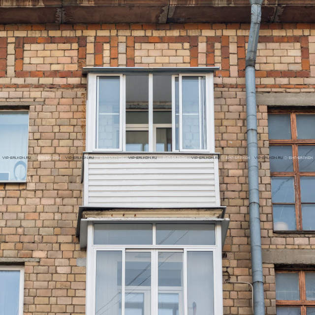 Раздвижное остекление балкона ул. Куусинена