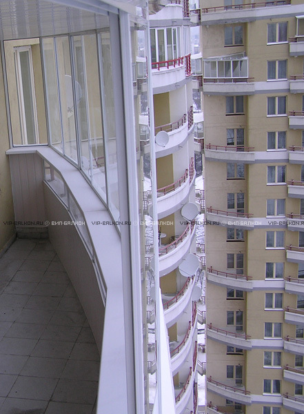 Шкаф на балкон или лоджию (вип-балкон, москва).